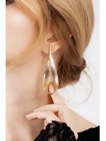Sculpted Drop Earrings – Clarisse Jewelry Clarisse sculpted gold drop küpe – kıvrımlı formda altın küpe