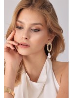 Clarisse elegant gold earrings with pearl Clarisse gold textured earrings with pearl drop