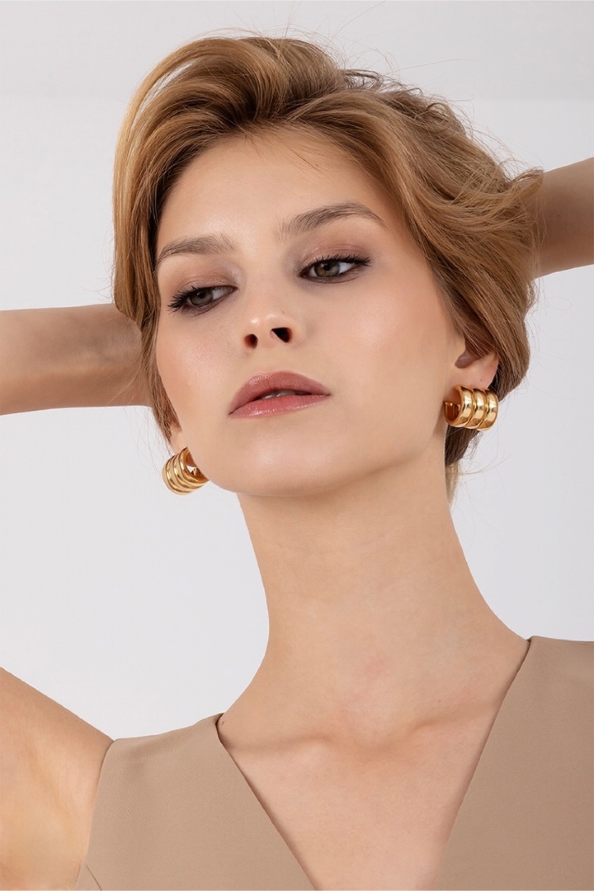 Clarisse Gold Spiral Hoop Earrings Gold spiral hoop earrings – Clarisse